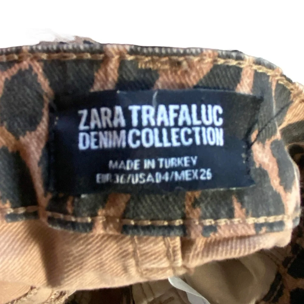 Zara Trafaluc Hi-Rise Skinny Leopard Animal Print Jeans Size 4 NWT - Picture 8 of 9